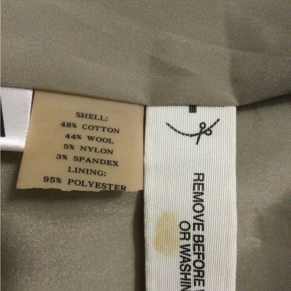 Ann Taylor Wool Cotton Blend Tan Blazer Size 2P - Picture 7 of 8